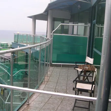 802, Spacy Apm With Sea View. * 普里莫尔斯科